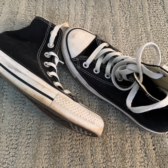 Converse Sneakers - Picture 4 of 5
